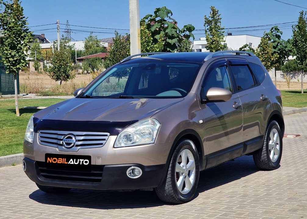 Nissan Qashqai+2